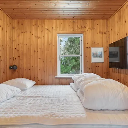 Holiday home Beautiful In With House Sea View Grenaa