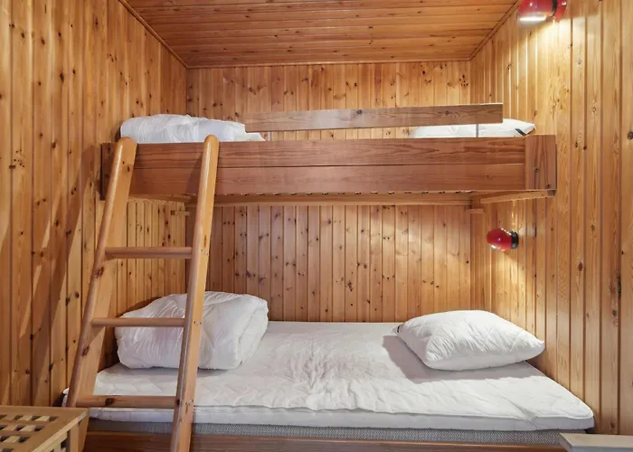 Holiday home 3 Bedroom Beautiful In *